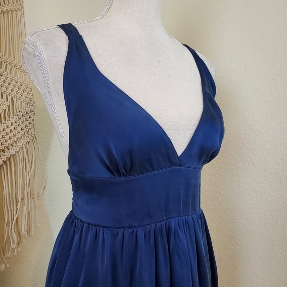OPTIONS 100% Silk Royal Blue Mini Dress! Size S/M. - Picture 6 of 11